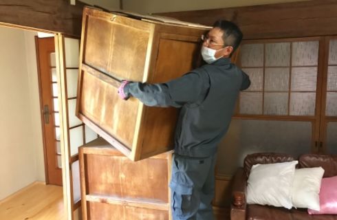 ダンボール